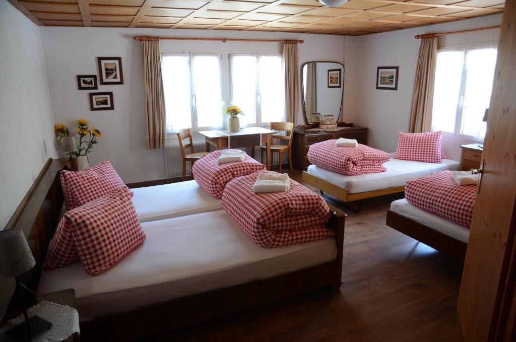 Gaestehaus Schaefli Intschi ห้อง รูปภาพ